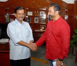 Veteran actor Kamal Hassan met Delhi Chief Minister Arvind Kejriwal