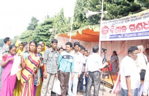 Bhumi Adhikar Andolan members stage Dharna in Bhubaneswar