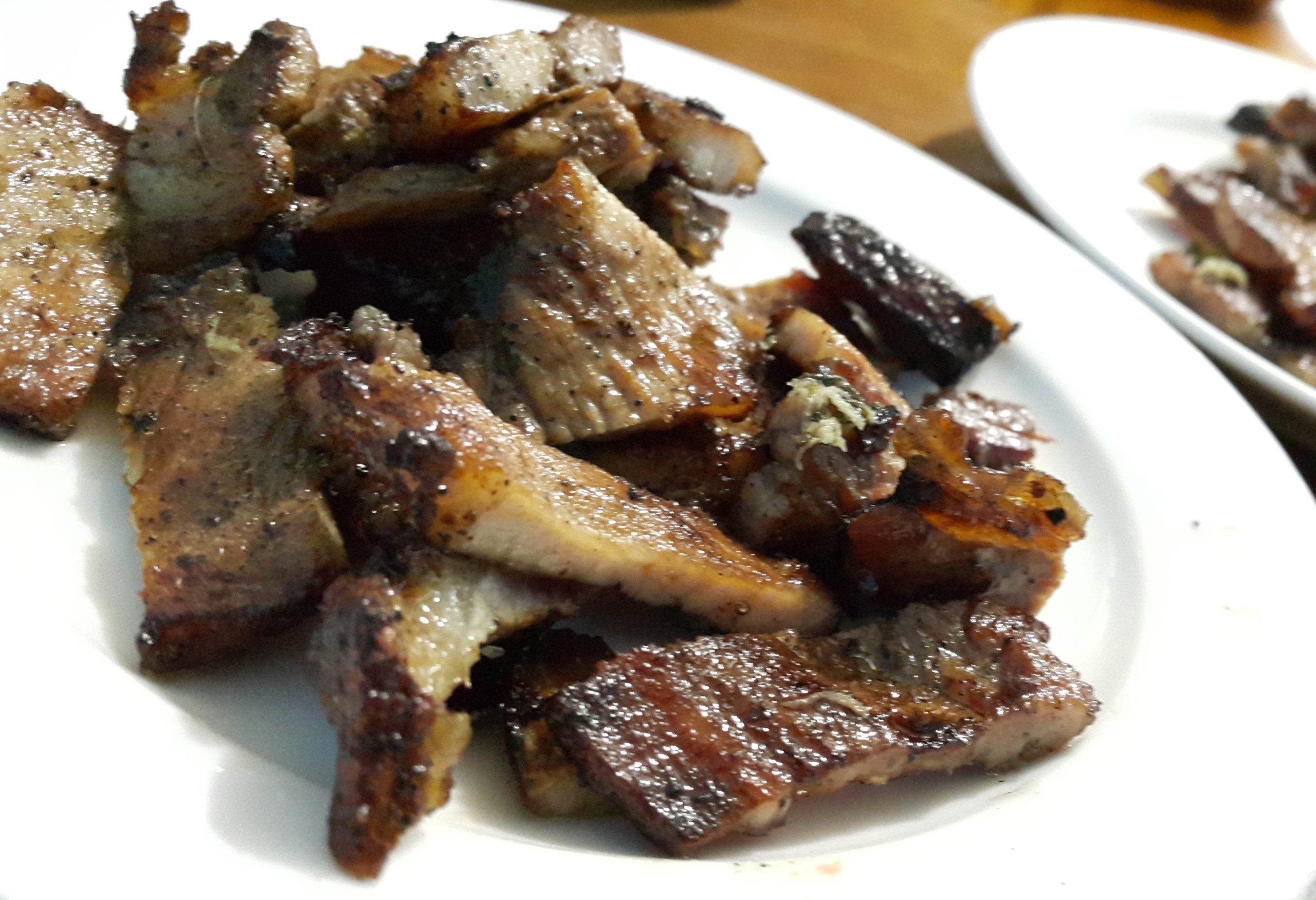 Babi Panggang Karo: Kuliner Legendaris dari Sumatera Utara Babi Panggang Karo: Kuliner Legendaris dari Sumatera Utara