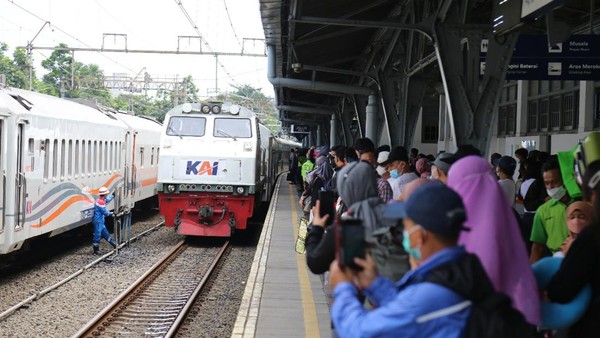 Tiket Kereta Tambaha