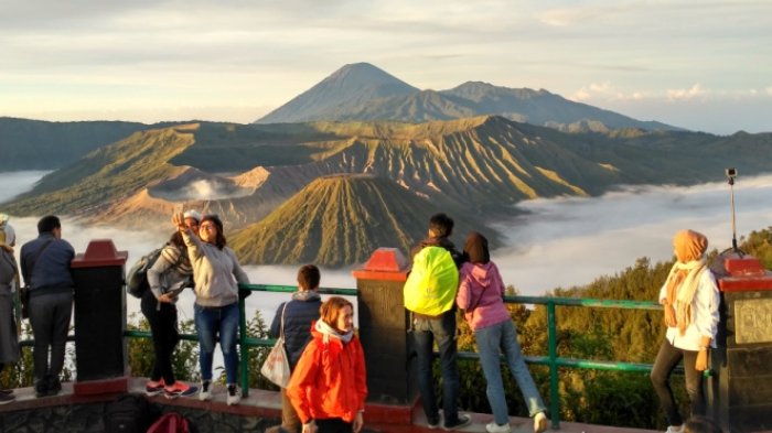 Bromo via Seruni