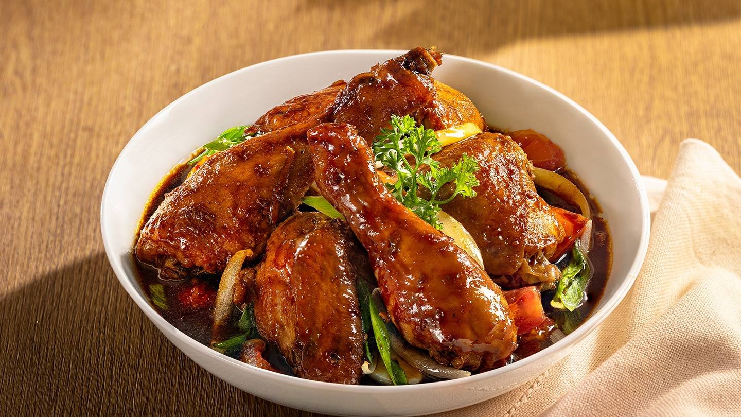Ayam Kecap: Kombinasi Bumbu Tradisional dan Modern