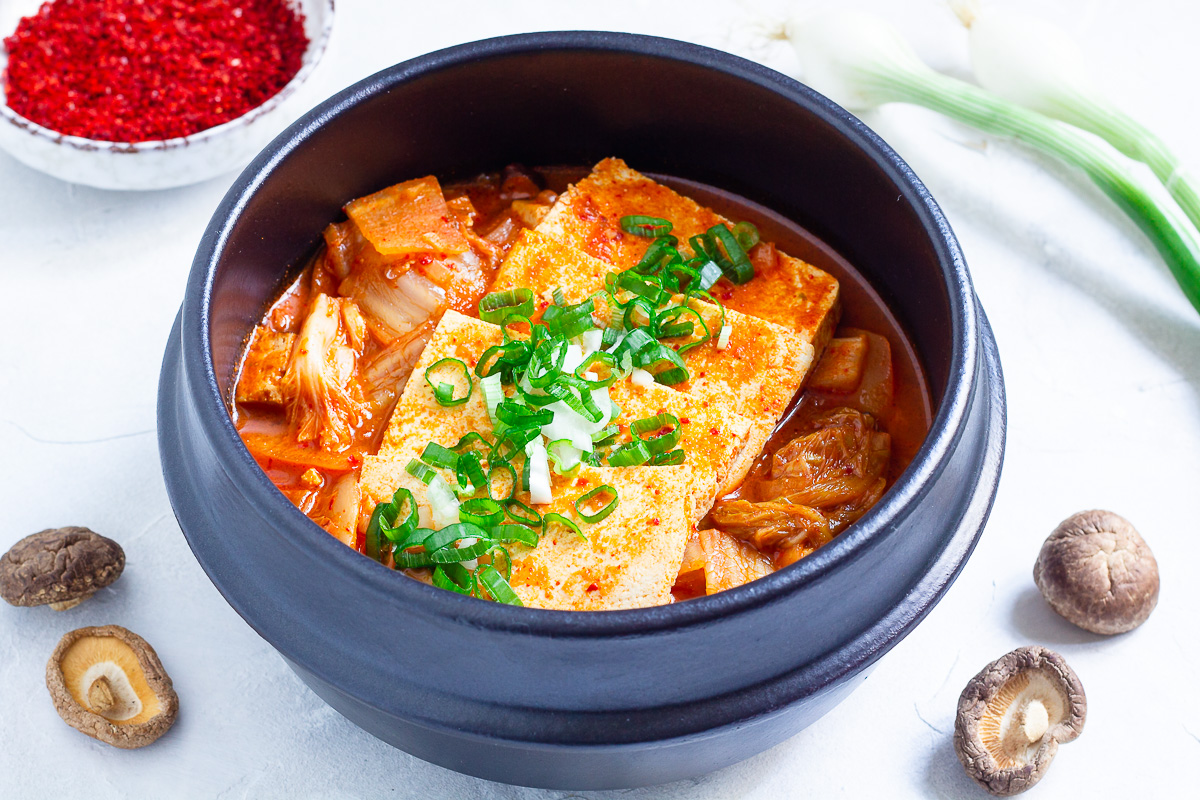 Kimchi Jjigae