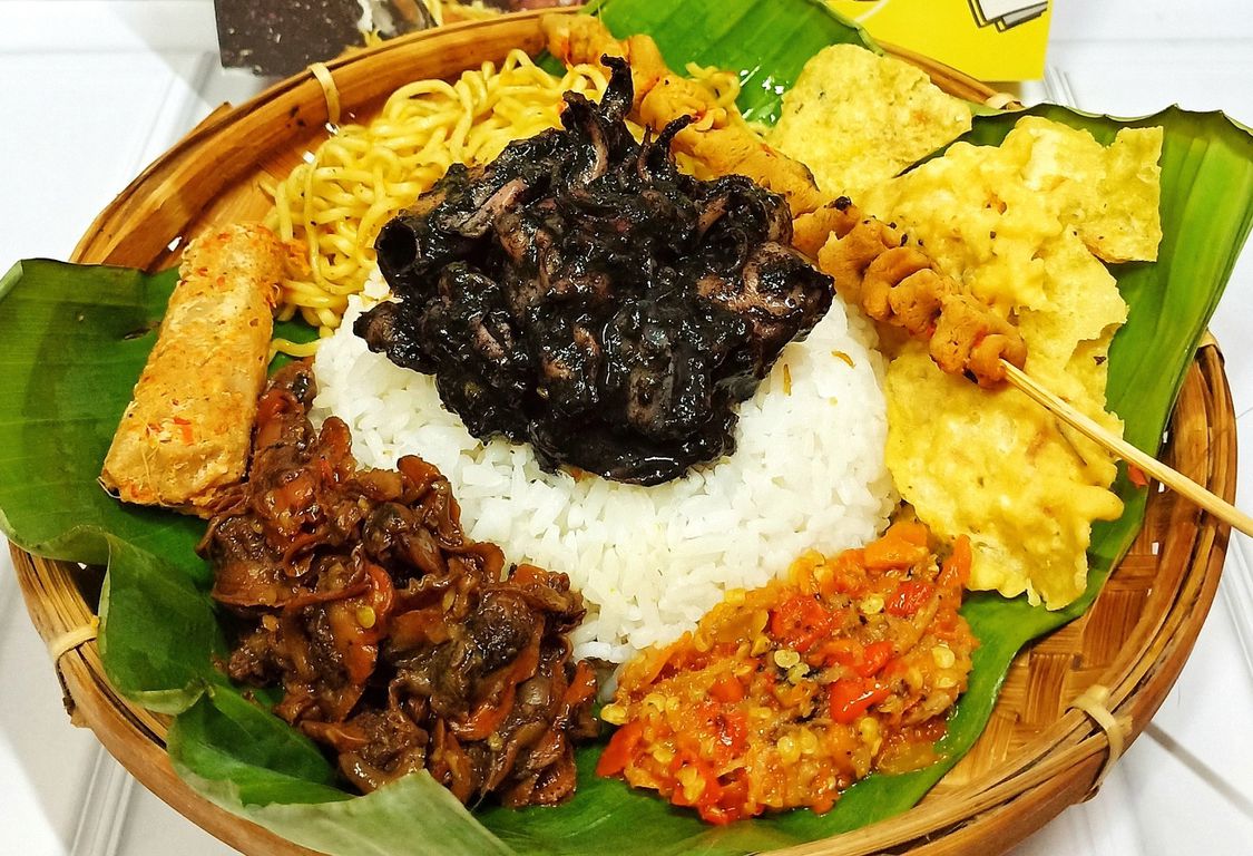 Nasi Cumi Hitam