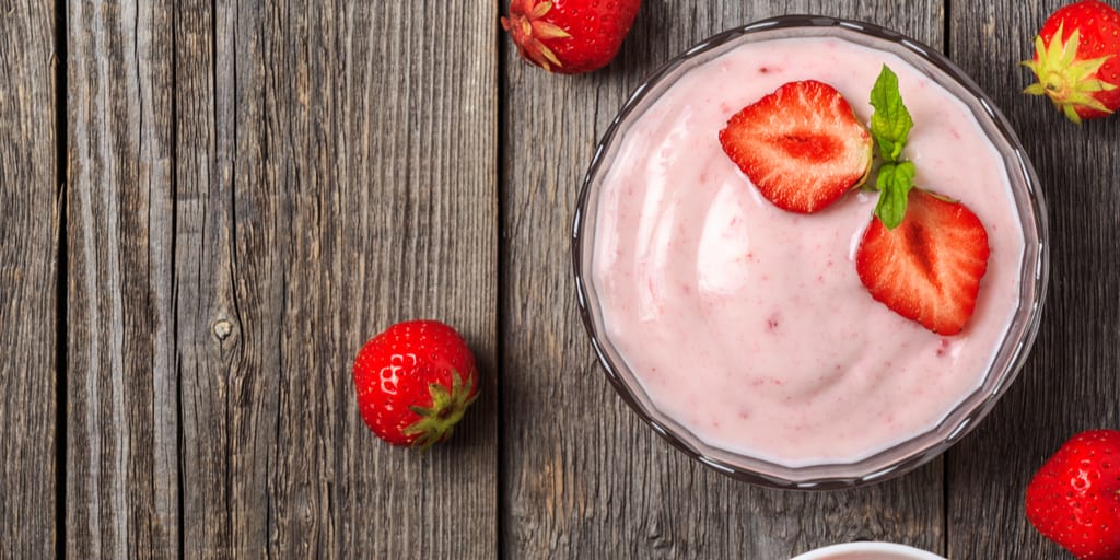 yogurt strawberry