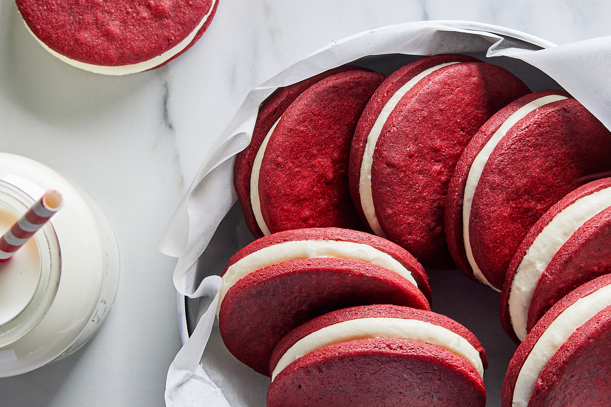 Red Velvet Sandwich Cookie