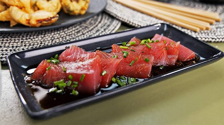 Sashimi Tuna