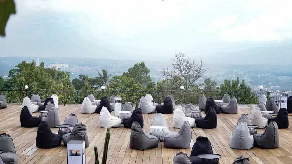 Tempat Makan Kekinian